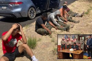 El gobernador Doug Ducey firma ley para terminar con la inmigración indocumentada por Arizona.
