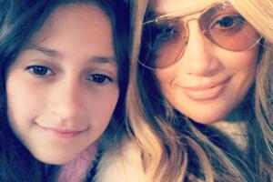 Jennifer Lopez y su hija Emme