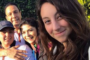 Victoria Ruffo cumple 13 años con sus dos grandes amores