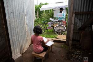 APTOPIX Virus Outbreak One Good Thing - Guatemala Teacher