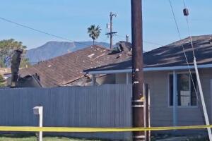 Explosión deja una persona en estado crítico y una vivienda parcialmente destruida en Pacoima