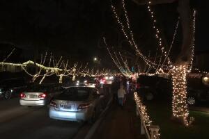 Impresionantes alumbrados navideños en Los Ángeles