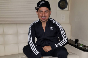 Larry Hernández
