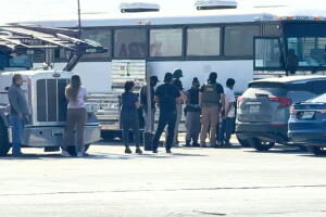 operativo ICE mustang ridge arrestos inmigrantes austin texas