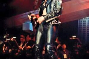 Fotos que seguro no recuerdas de Selena o quizá ni conocías