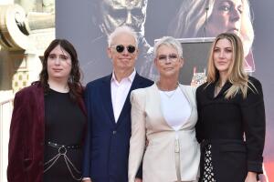 US-ENTERTAINMENT-HANDPRINTS