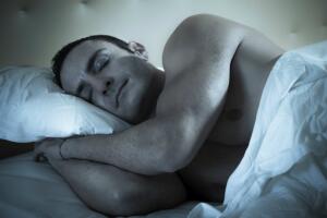 5-beneficios-de-dormir-desnudo-3.jpg