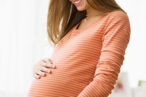 bebe-soluco-dentro-da-barriga-1.jpg