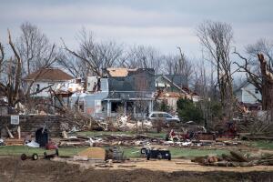 Tornado Slams Into Small Northern Illinois Town