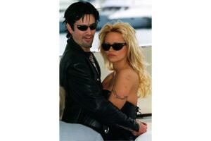 Pamela-Anderson-Tommy-Lee-horizontal-2.jpg