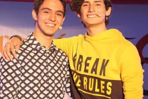 Emilio Marcos es Aristemo en 'Mi marido tiene más familia'.