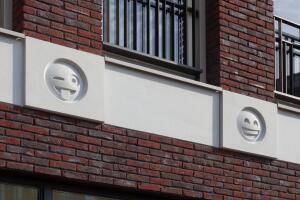 edificio-emojis-1.jpg
