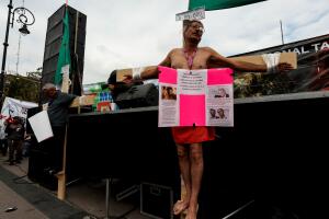 Protesta de taxistas en Ciudad de México contra plataformas digitales
