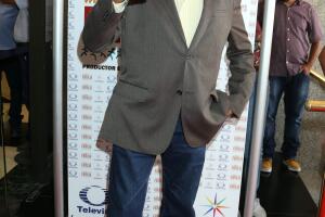 Elenco 'Mi marido tiene familia'