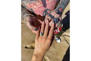 anillo de megan fox.jpg