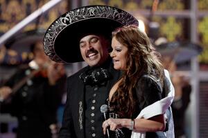 Lupillo Rivera y Jenni Rivera