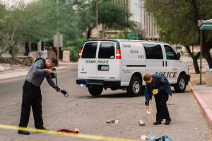 Persona con silla de ruedas pierde la vida al ser atropellada en Tucson