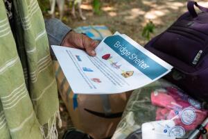 West Bouldin Creek indigentes desalojan campamento refugio Austin