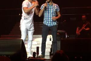 Diego Guirado sube a cantar con Prince Royce