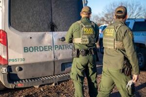 migrante mexicano Patrulla Fronteriza Texas río Bravo infarto CBP investigación