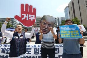 Protestas contra la visita del presidente Trump