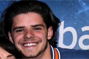 Joss Álvarez Lascurain, equipo de los Herederos, Juego de Voces