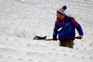Miami Dolphins v Buffalo Bills