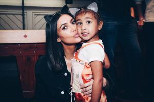 kim-kardashian-con-su-hija-north-west.jpg