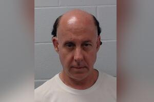 abuso sexual infantil Texas maestro condenado cadena perpetua Hays County