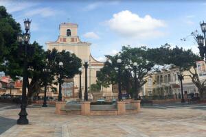 Plaza Arecibo.JPG