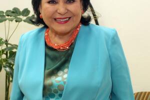 ¡Echan a Carmen Salinas de la política!