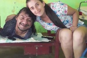 pablo_acuña_e_hija.jpg