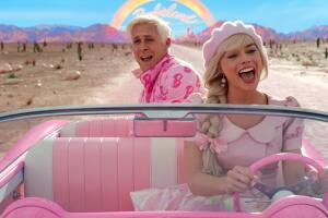 Margot Robbie e Ryan Gosling como Barbie e Ken