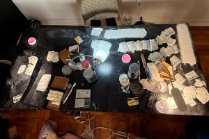 laboratorio el bronx.jpg