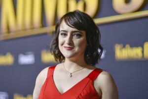 Premiere Of Lionsgate's "Knives Out" - Red Carpet