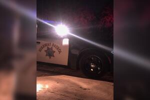 En la Autopista 65, cerca de la avenida 208, en Tulare, se reportó el tiroteo que dejó heridos a un hombre y tres niños.