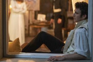 Benedict Bridgerton in episode 203 of Bridgerton Netflix.jpg