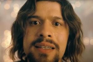 The Umbrella Academy Diego llorando.jpg