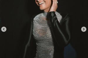 Este fue el oteo modelo que 'Chiqui' Delgado lució en la primera gala. 