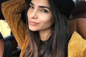 Alejandra Espinoza 