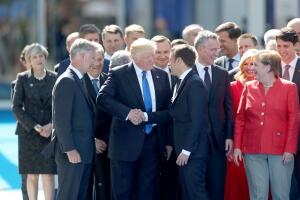 Donadl Trump y Emmanuel Macron. OTAN.