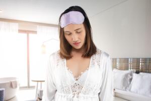 Mujer sonámbula Grosby (1).jpg