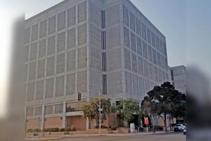 El condado enfrenta una demanda por una agresión sexual a una enfermera en la Cárcel del Condado de Fresno, según Fresno.