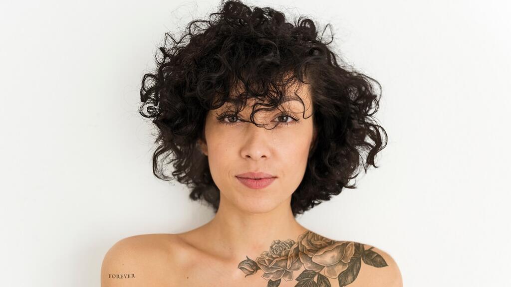 Tatuajes que parecen bordados en tu piel: se ven súper lindos y femeninos | Estilo de Vida Belleza | Univision Tatuajes que parecen bordados en tu piel: se ven súper lindos y femeninos | Estilo de Vida Belleza | Univision