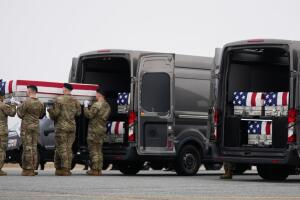 Oficial del NYPD muere durante despliegue en Kuwait durante la Operación Furia Épica.