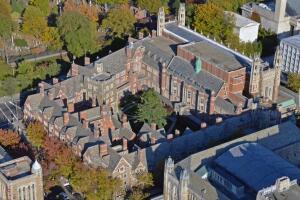 Universidad de Yale