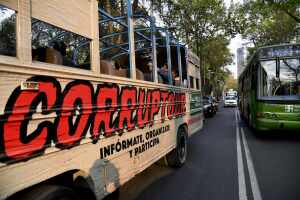 En fotos: El Corruptour, un viaje por la corrupción mexicana