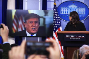 Sarah Huckabee Sanders, secretaria de prensa de la Casa Blanca.