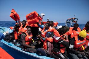 2021_06_10_MSF_MEDITERRANEAN_RESCUE_AND_DRONE