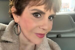 REBECA JONES 0.jpg